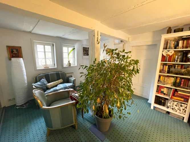 Ankleide-/ Durchgangszimmer