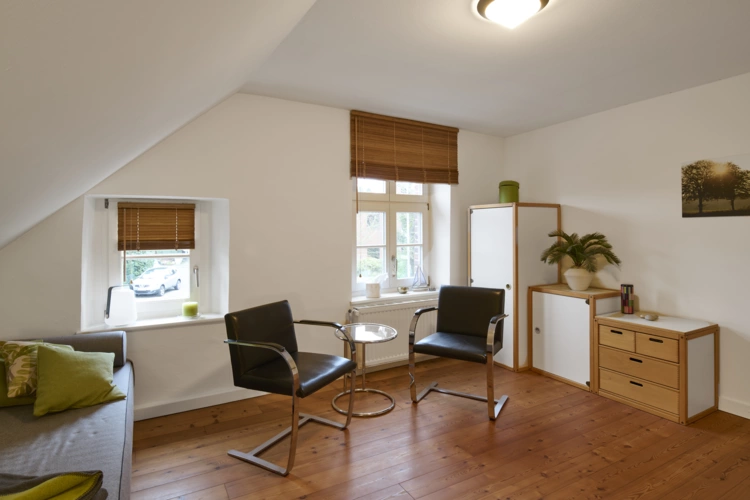 Kinder-/Gäste-/Arbeitszimmer