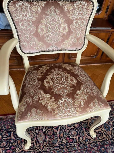 Stuhl mit Armlehnen (2 Stück)
