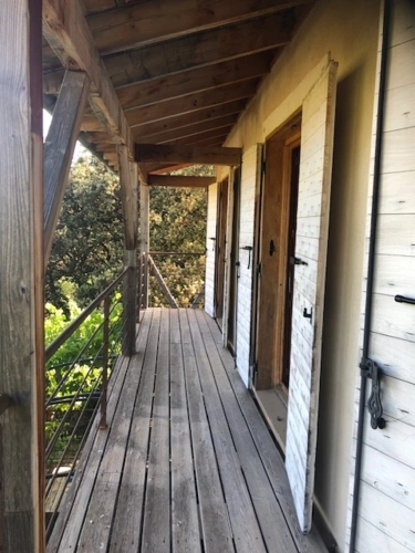 Balkon vor Schlafzimmern