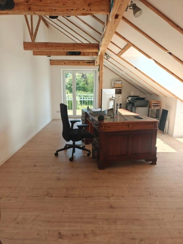 Büro mit Balkon Westseite